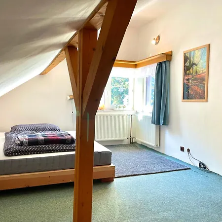 Rekreacni Dum Pod Tresni Casa vacanze Střílky